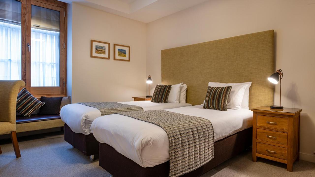 Inverness City Suites מראה חיצוני תמונה