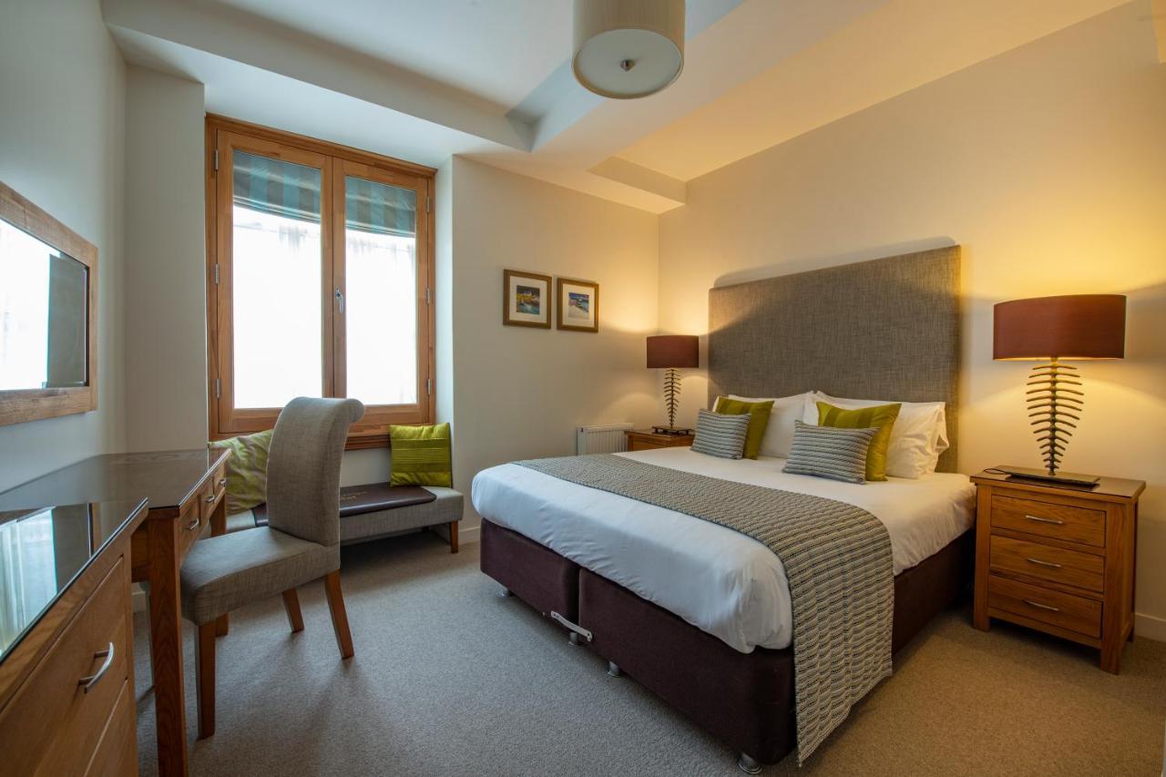 Inverness City Suites מראה חיצוני תמונה